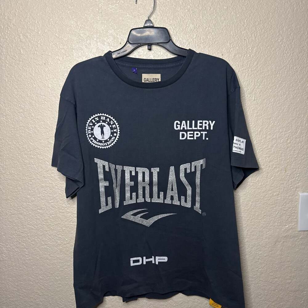 Gallery Dept.x Devin Haney x Everlast Team Haney T-Shirt. Size Large